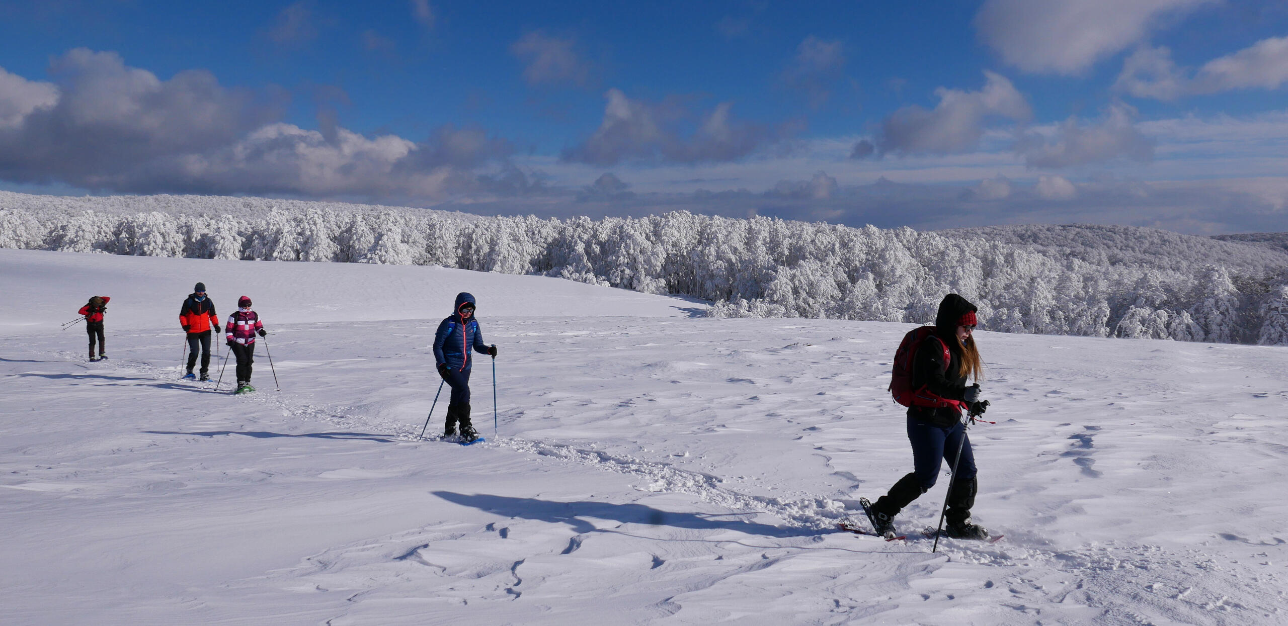 Drumeție cu RACHETE DE ZĂPADĂ